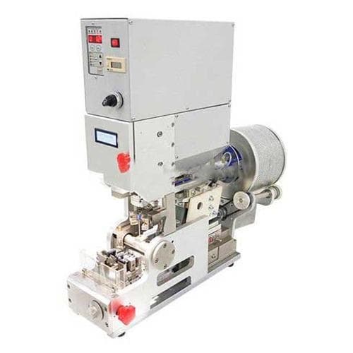 Máy chèn màng cao su bán tự động YUANHAN YH-200A Máy chèn màng cao su bán tự động YUANHAN YH-200A