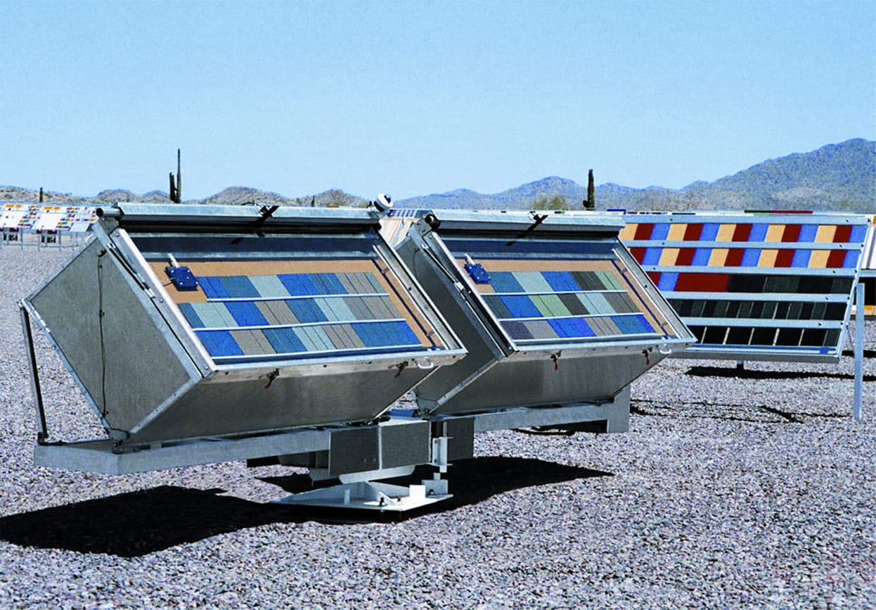 AUTOMOTIVE INTERIOR MATERIALS (AIM) BOX Q-LAB AUTOMOTIVE INTERIOR MATERIALS (AIM) BOX Q-LAB